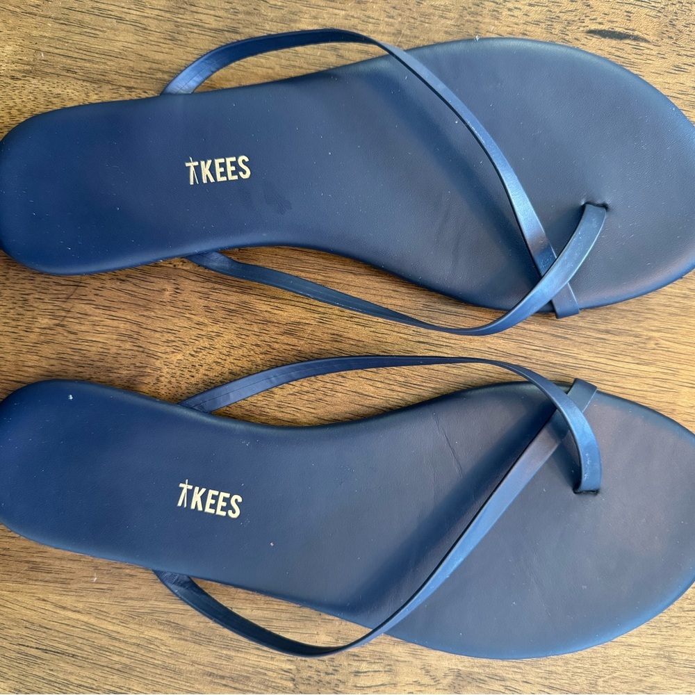 TKEES Riley Navy Size 11
